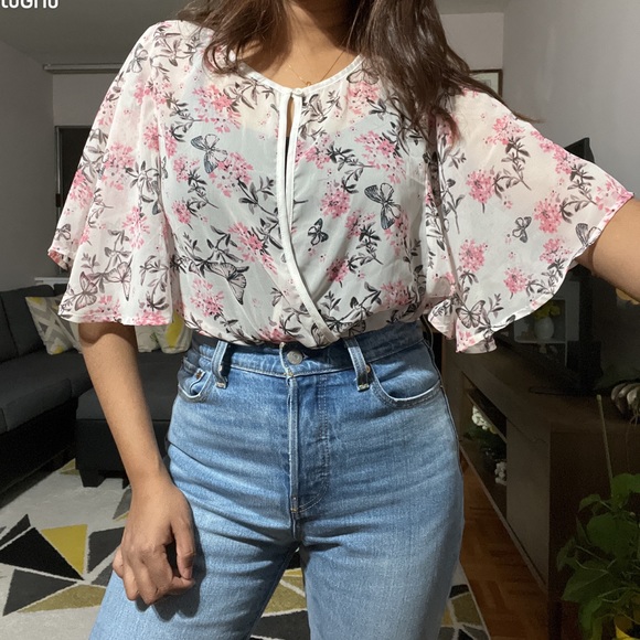 One button outer - Picture 2 of 8